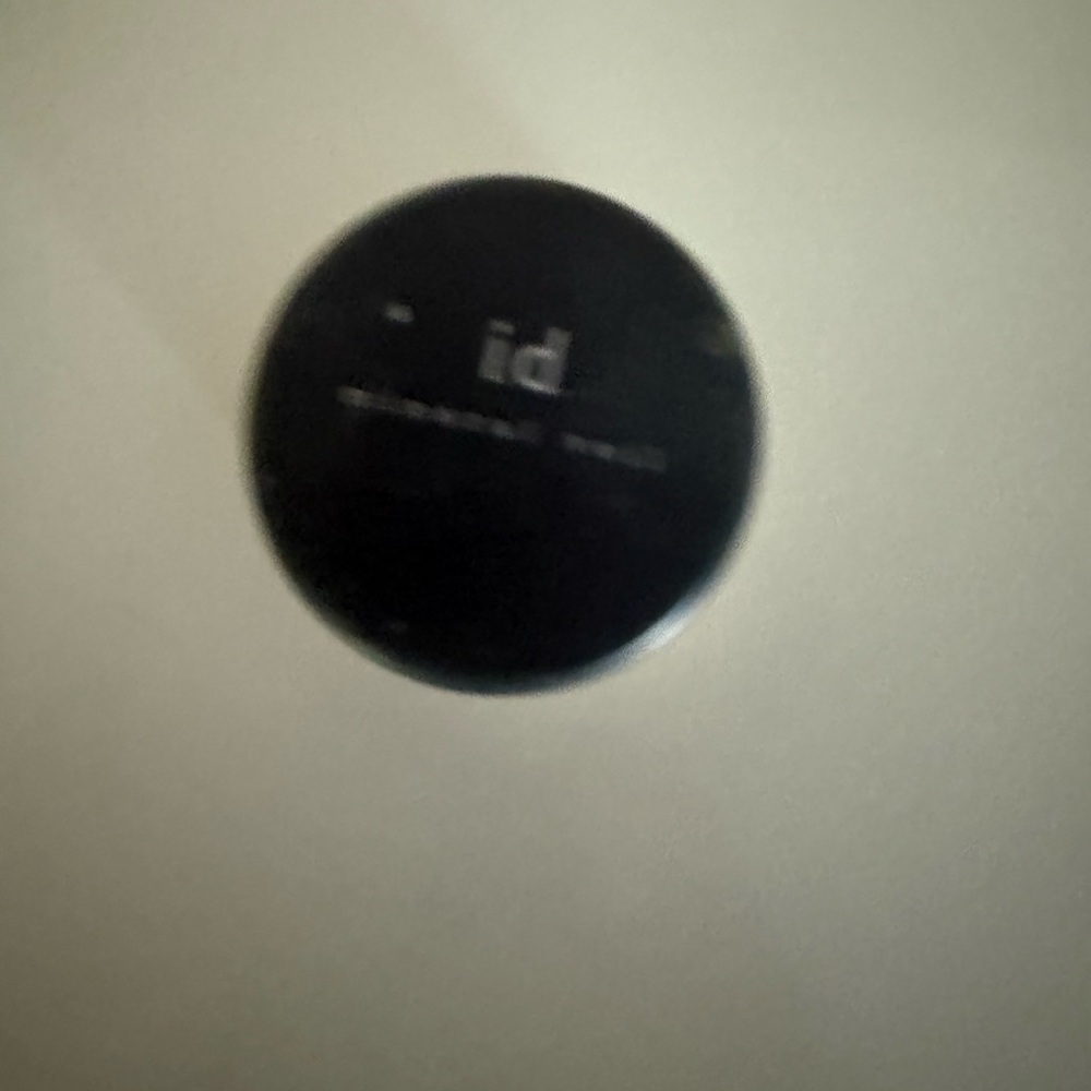 BareMinerals id. Mineral Veil Finishing Powder